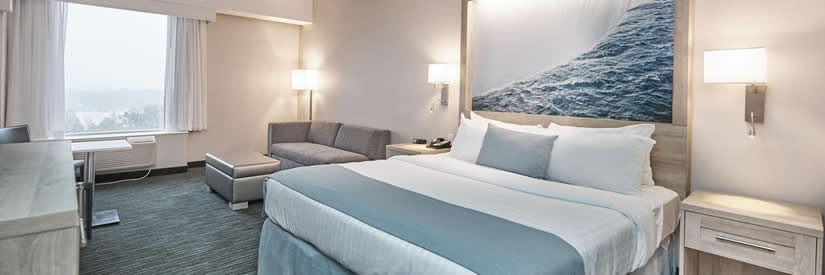 vittoria_hotel_and_suites-room-825x275